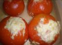 Tomates rellenos de pasta de garbanzos