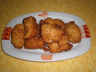 Pechugas de pollo rebozadas con galletas saladas