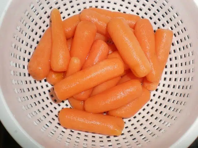 Zanahorias baby olympus-digital-camera-7379