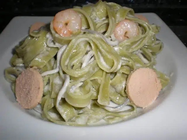 Pasta nidos con sabor profundo a mar olympus-digital-camera-7737
