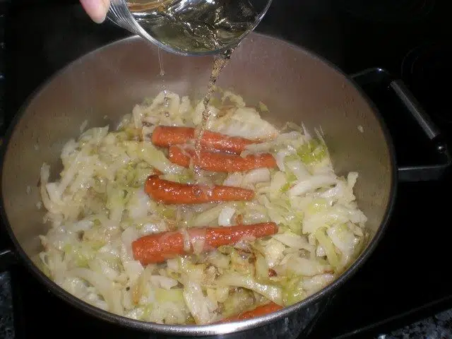 olympus-digital-camera-9210