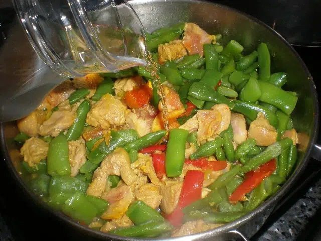 Estofado de pavo con judías