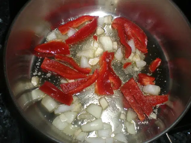 Hacer sofrito