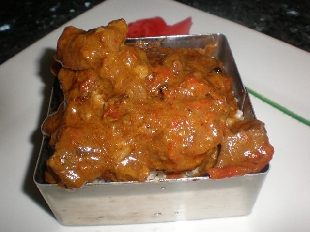 Carne de cabra a la sidra