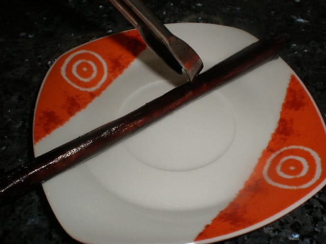 Canela en rama frita