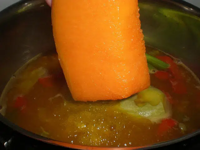 Cocinando garbanzos rancheados