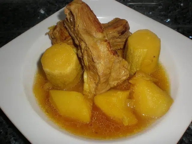 Costillas con calabacines Costillas con calabacines