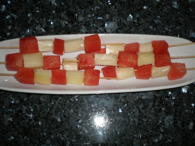 Banderillas de sandía y queso 