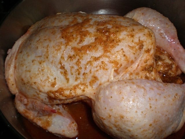 Elaborando el Pollo Sagrado