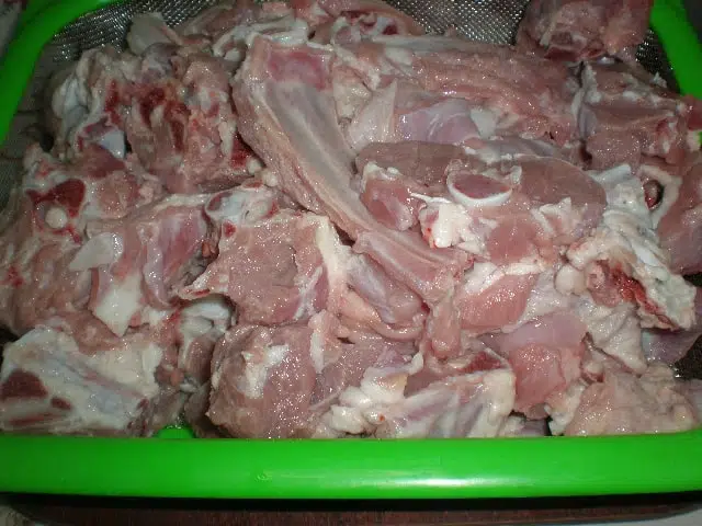 Cabrito troceado