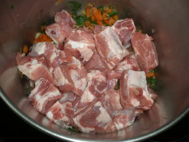 Elaborar los garbanzos con jaramagos