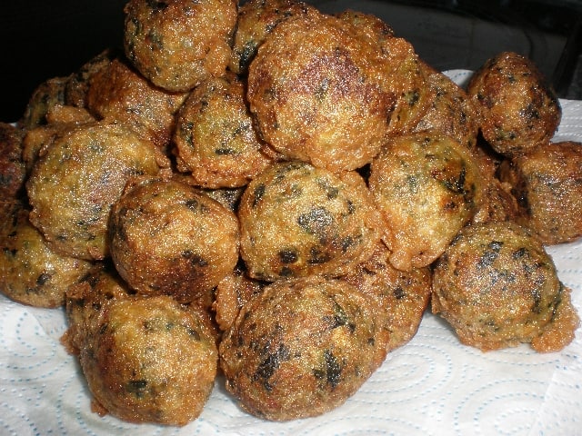 Bolitas de pollo y espinacas