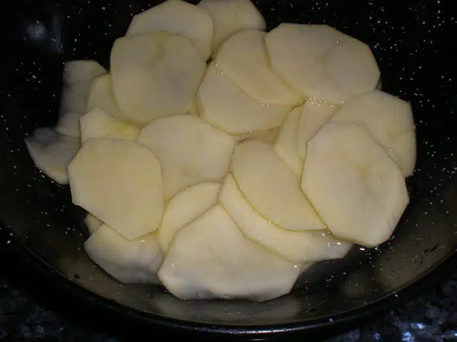Papas con sal y agua