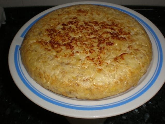 Tortilla de papas y plátanos 