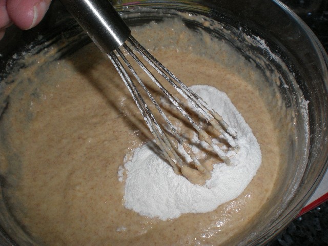 Elaborar masa para queque de naranja