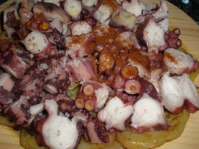 Pulpo con Papas a lo Módena