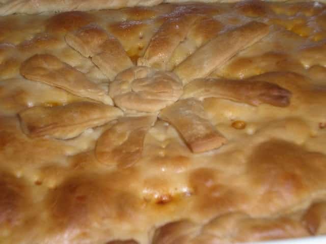 Empanada boloñesa