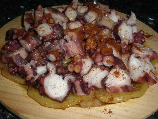 Pulpo con Papas a lo Módena 