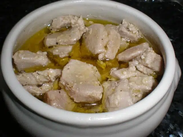 Mini lomitos de atún encurtidos Mini lomitos de atún encurtidos