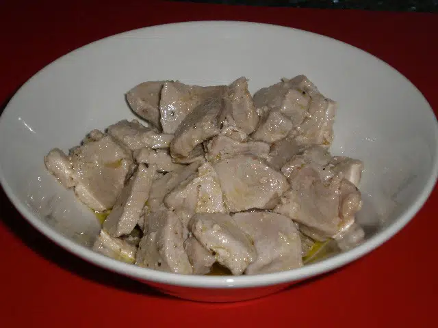 Mini lomitos de atún encurtidos Mini lomitos de atún encurtidos