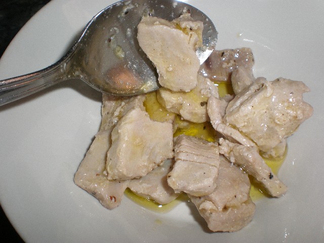 Mini lomitos de atún encurtidos