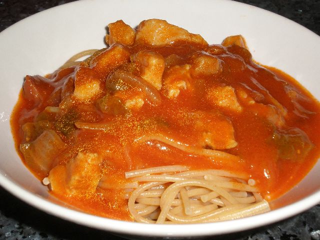 Espaguetis con salsa de panceta