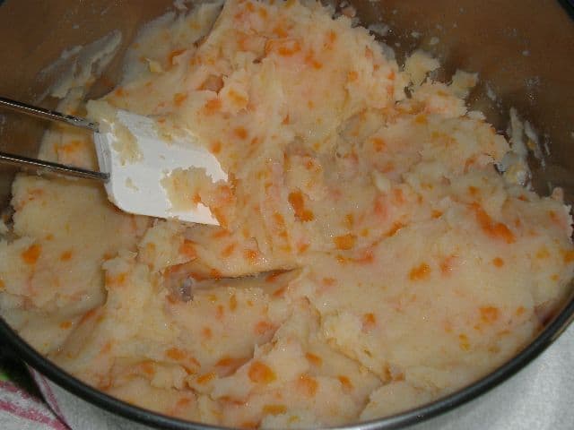 Mezclar papas y zanahorias