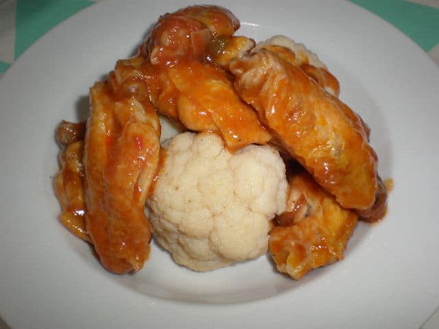 Alitas de pollo en salsa 