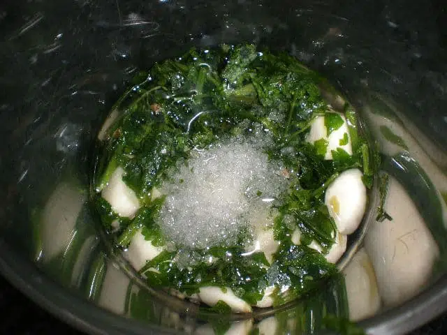 Batido para el pollo con ajo batido al horno