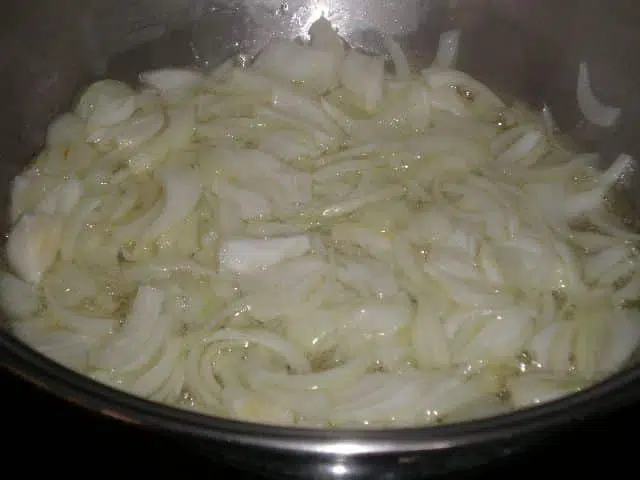Pochar la cebolla