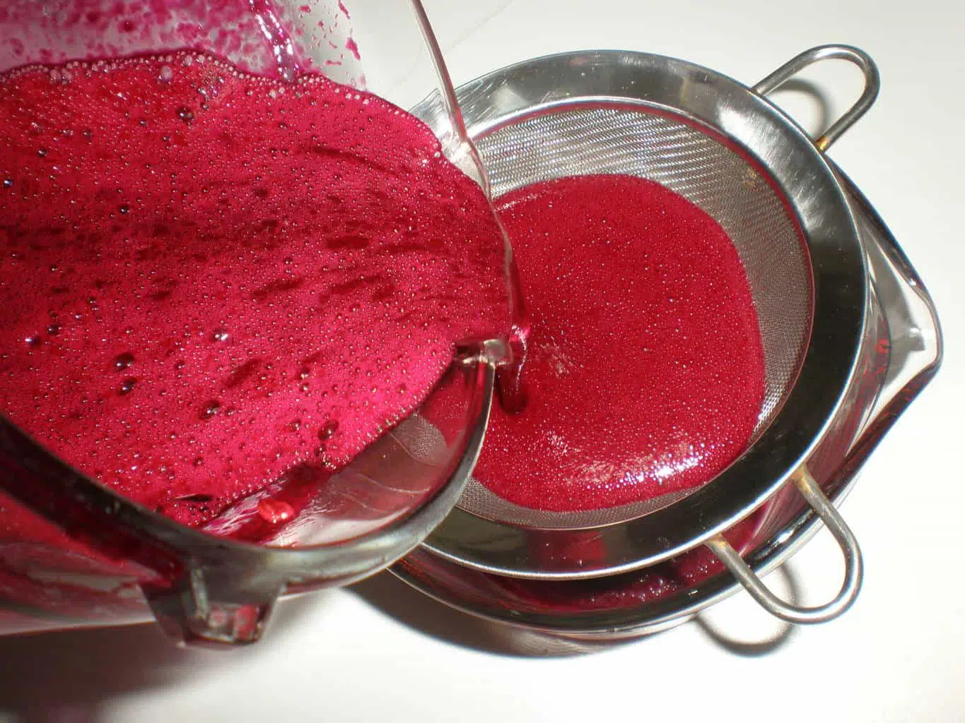 Colar la bebida de los tunos indios