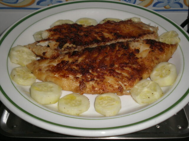 Filetes de gallo con pepino Filetes de gallo con pepino