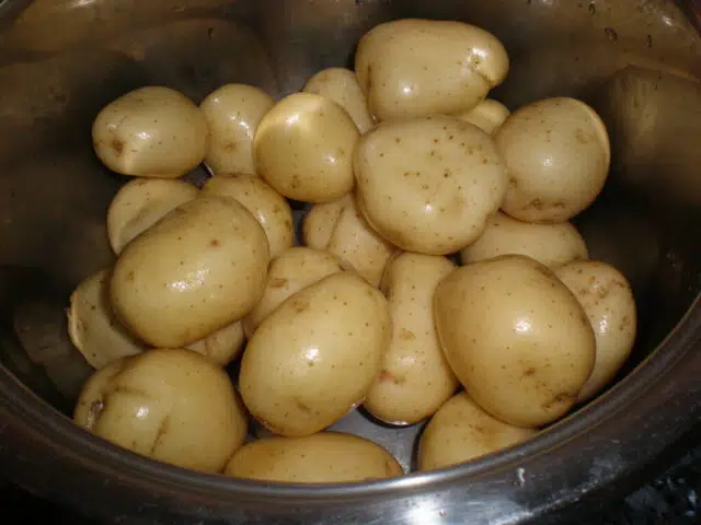 Papas en la cazuela