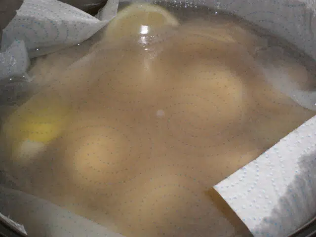 Poner servilleta