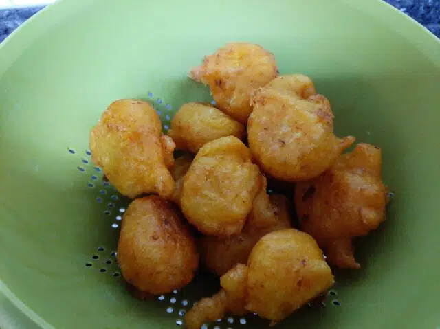 Sacar los buñuelos