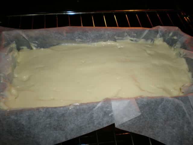Hornear el pan de claras y leche en polvo