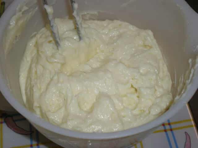 Masa para pan de claras y leche en polvo