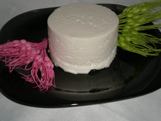 Queso de cabra casero 