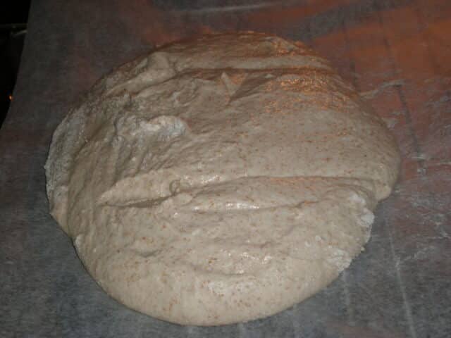 Pan redondo con masa madre integral