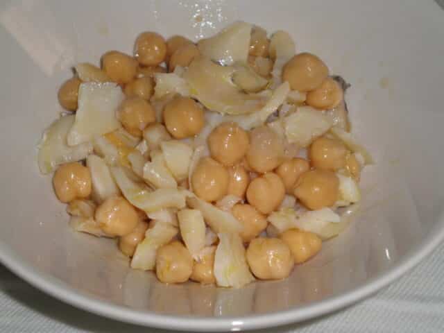 Ensalada de garbanzos y bacalao Ensalada de garbanzos y bacalao