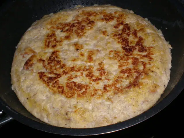 Guisar la tortilla
