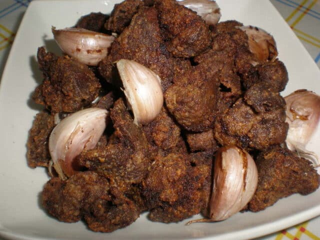 Hígado de pollo frito 