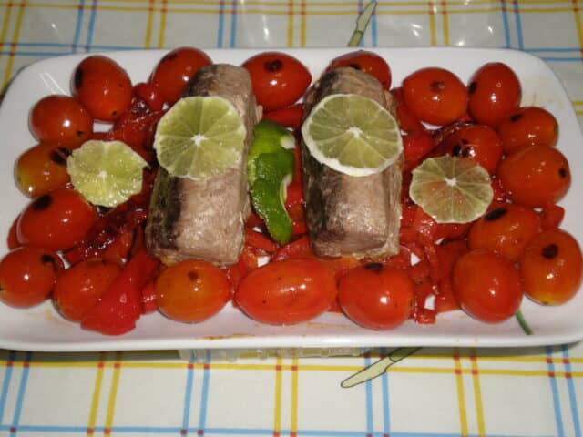 Atún con pimientos y cherrys