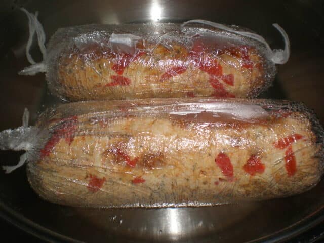 Cocinar el fiambre casero de pollo