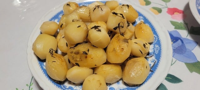 Papas al tomillo horneadas