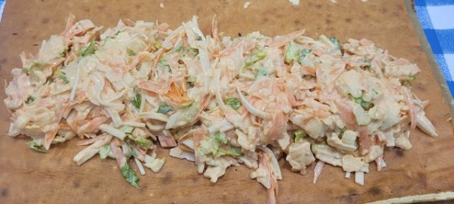 Poner mezcla en bizcocho Poner mezcla en bizcocho