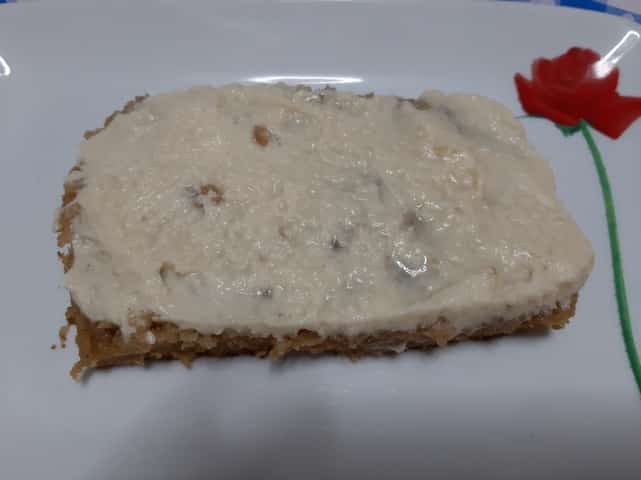 Bizcocho cubierto de nata