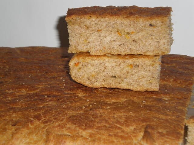 Torta de pan con cítricos