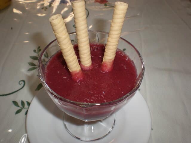 Crema fría de ciruelas rojas Crema fría de ciruelas rojas